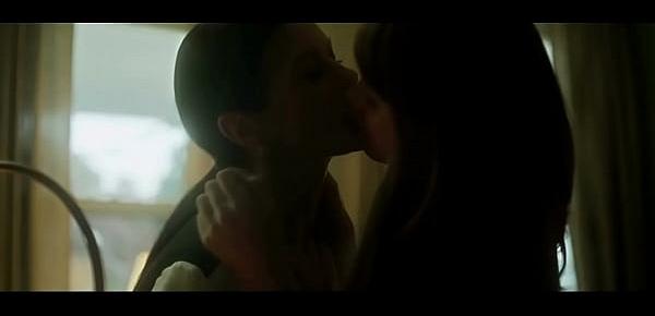  Catherine Zeta-Jones, Rooney Mara in Side Effects (2013)